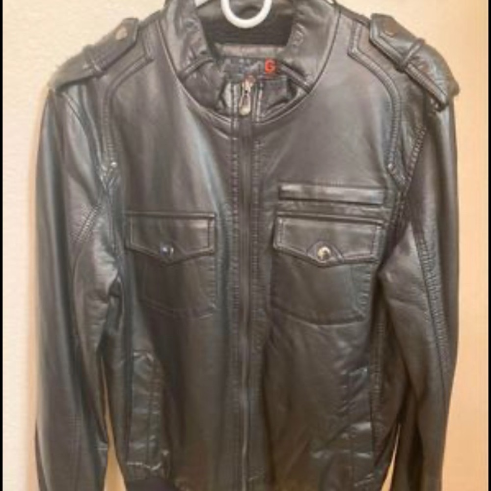 G by Guess mens XS faux leather coat. Fits like a woman’s medium